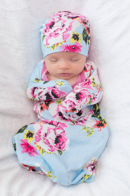 Isla Newborn Receiving Gown & Hat Set