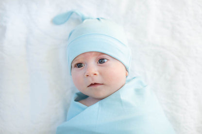 Light Blue Swaddle Blanket & Newborn Hat Set